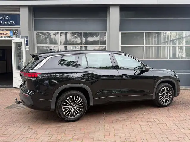 Volkswagen Tayron 1.5 eHybrid  Life Edition Bj 2025 km 24.000 Nap 1e eigenaar 7-Persoons