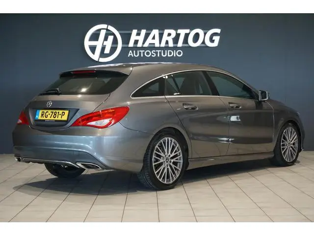 Mercedes-Benz CLA-klasse Shooting Brake 180 Business Solution AUT. + CAMERA / TREKHAAK