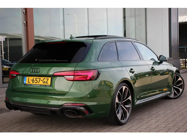 Audi RS4