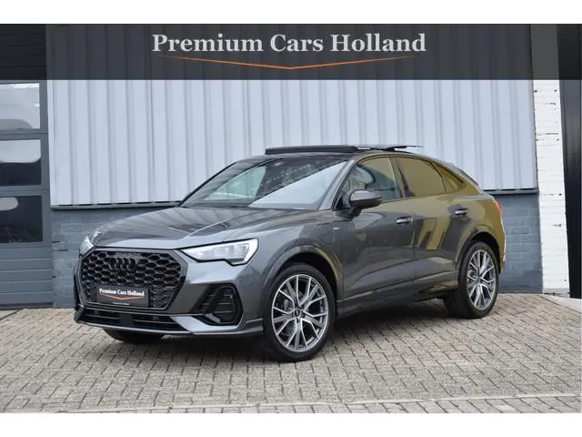 Audi Q3 Sportback 45 TFSI e S-Line 245 Pk Pano Navi Camera Trekhaak Vol Leder Carbon 20 Inch