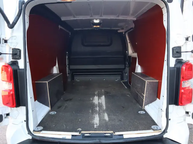 Toyota pro-ace