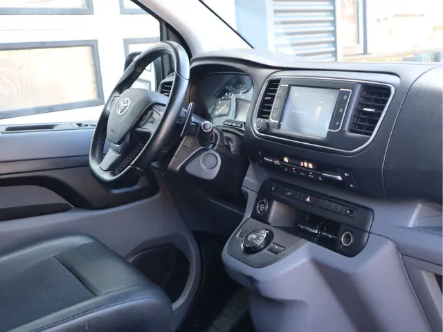 Toyota pro-ace