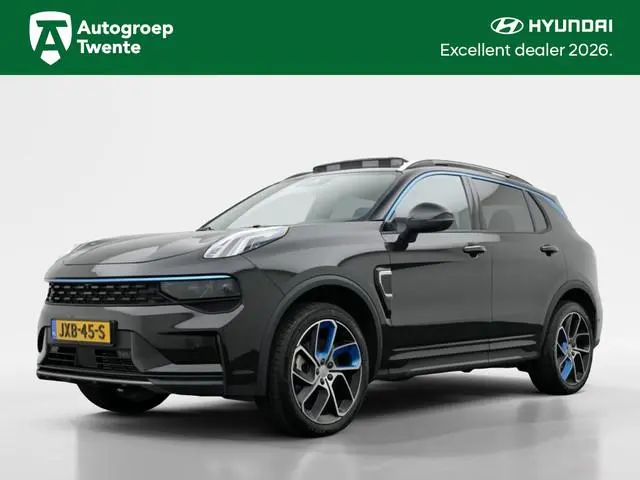 Lynk & Co 01