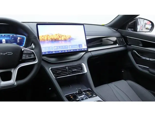 BYD SEAL U