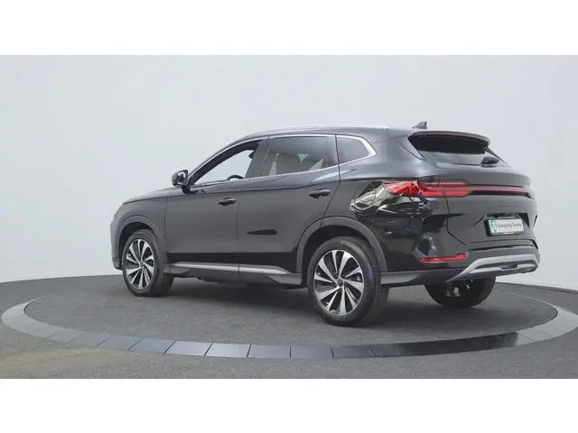 BYD SEAL U