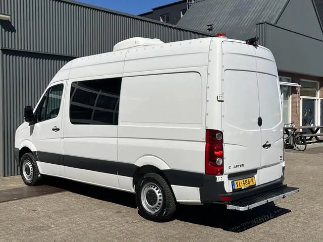 Volkswagen Crafter 35 2.0 TDI L2H2 Ideaal Camper!! Airco Cruise controle Draaistoel Telefoonverbindi...