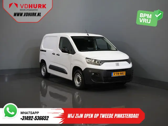 Fiat Doblo 1.5 HDi 100 pk (DEMO) 3 Pers./ CarPlay/ Stoelverw./ Camera/ PDC/ Cruise/ Airco