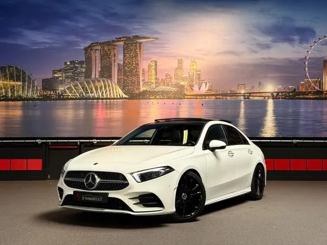 Mercedes-Benz A-klasse A200 AMG Limousine | Memory|Night-pakket|Keyless|Multibeam