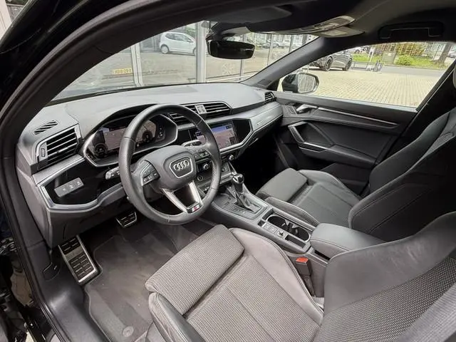 Audi Q3 Sportback 45 TFSI-e AUT. *!* 2x S-LINE *!* NAVI/ RADAR/ 20 INCH/ CAMERA/ MATRIX/ BLACK OPTIE...