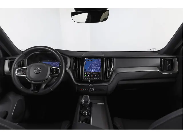 Volvo XC60 2.0 T8 Plug-in hybrid AWD Plus Black Edition | S/K-Panodak | Elek. Trekhaak | Harman/Kard...