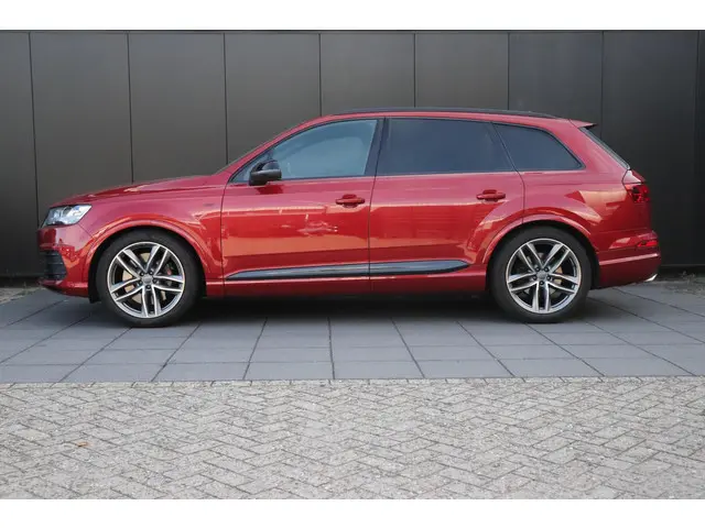 Audi Q7 SQ7 4.0 TDI SQ7 quattro | 436 PK | GRIJS KENTEKEN | TREKHAAK | STOELVERW. | CAMERA | CRUISE | NAVI |