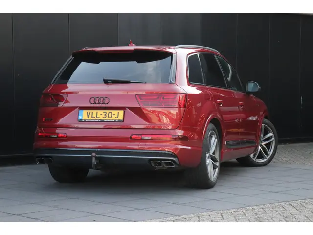 Audi Q7 SQ7 4.0 TDI SQ7 quattro | 436 PK | GRIJS KENTEKEN | TREKHAAK | STOELVERW. | CAMERA | CRUISE | NAVI |