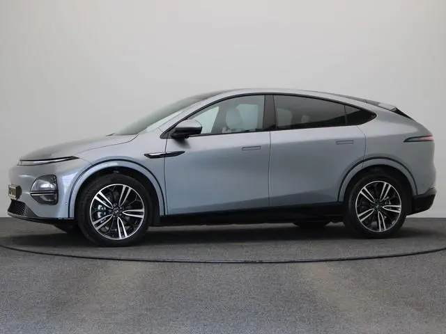 XPENG G6
