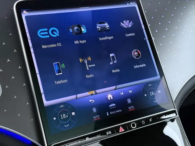 Mercedes-Benz EQE