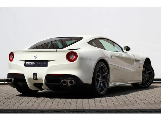 Ferrari F12