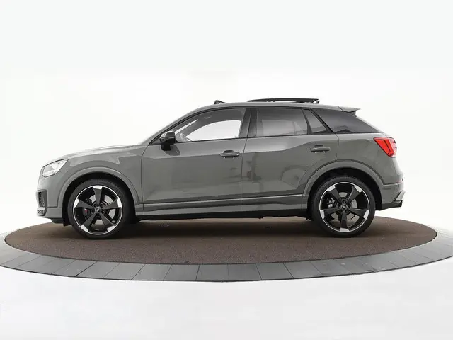 Audi SQ2