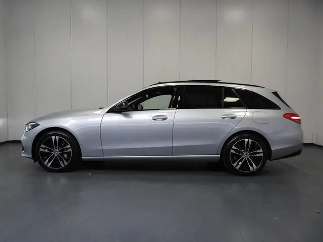 Mercedes-Benz C-Klasse Estate C300e Business Line SCHUIFDAK/NIGHT/SFEER/LED/18"LMV!