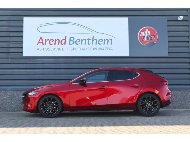 Mazda 3 2.0 e-SkyActiv-G M Hybrid 150 Homura Camera / Head-up / LED / Navi / Clima / Cruise