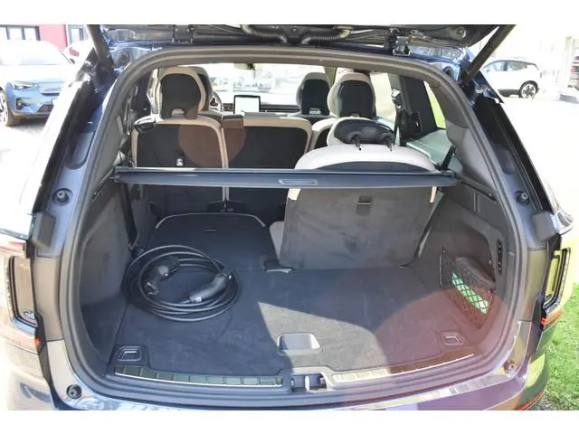 Volvo EX90