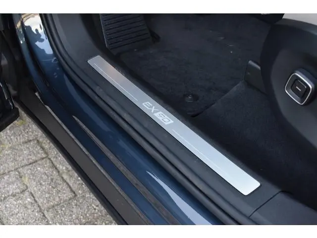 Volvo EX90