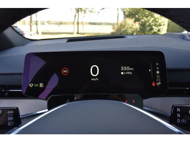 Volvo EX90