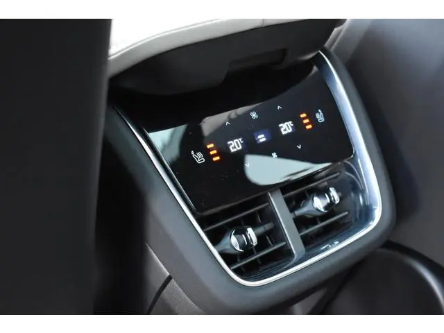 Volvo EX90