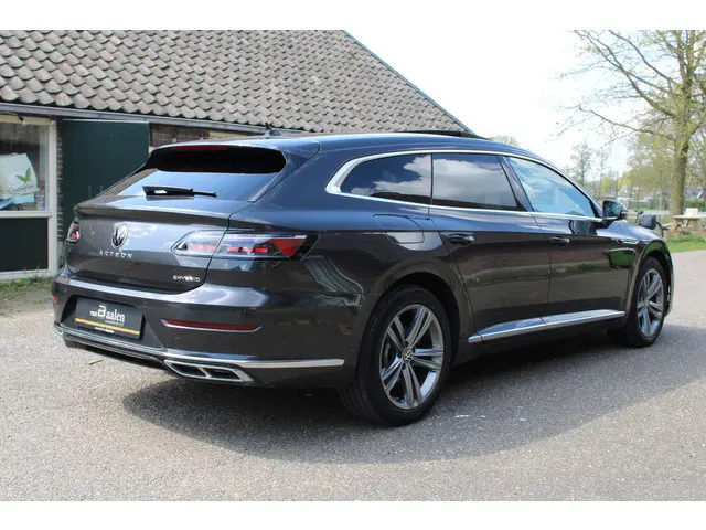 Volkswagen Arteon Shooting Brake 1.4 TSI eHybrid R-Line PHEV SOh 98.1% PANO STAND LED 23000KM!!!