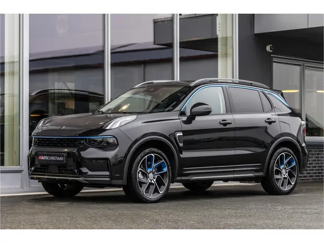 Lynk & Co 01
