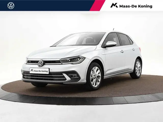 Volkswagen Polo 1.0 TSI 95pk DSG Style · Camera · Stoelverwarming · Apple/Android Car Play · Dodehoe...