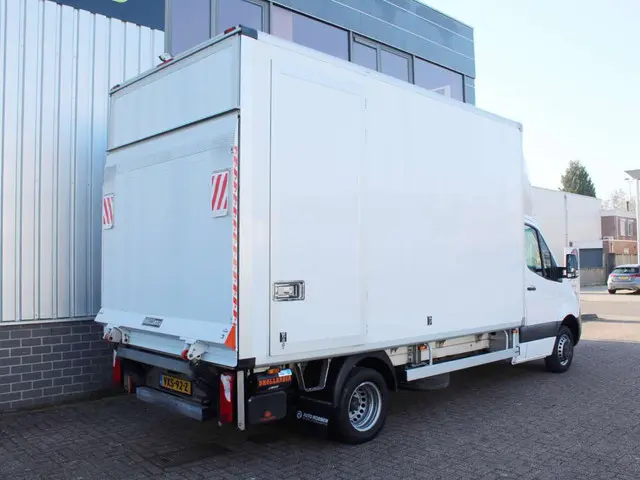 Mercedes-Benz Sprinter 515 1.9 CDI L3 RWD NL Bakwagen Aut.  Laadklep Dubbellucht