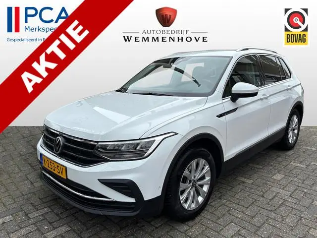 Volkswagen Tiguan 1.5 TSI Life Business Nieuw type/Camera/Airco-Ecc/Alu wielen