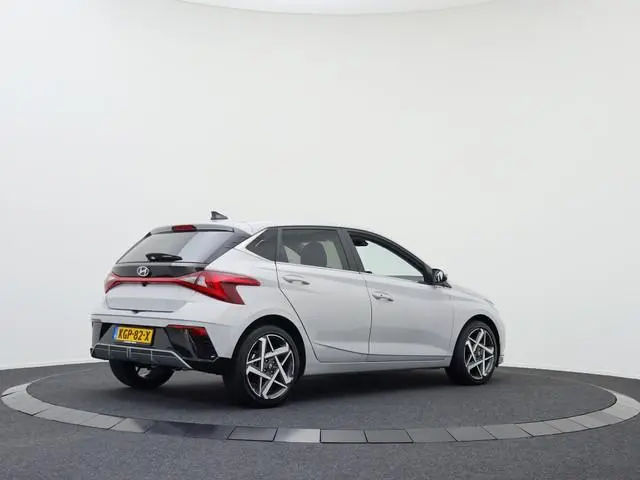 Hyundai i20 1.0 T-GDI Premium Automaat | Towtone-interieur | Navigatie