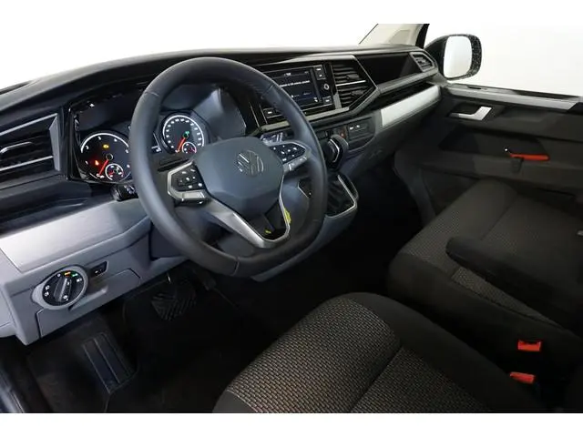 Volkswagen Transporter 2.0 TDI L2H1 28 Dubbele Cabine Highline Automaat Cruise Control Airco Navigat...