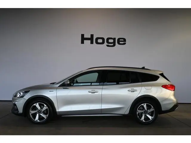 Ford Focus Wagon 1.0 Active Business Automaat Navigatie Carplay LED Rijklaarprijs Inruil Mogelijk!