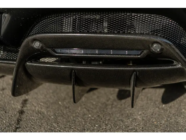 Ferrari 296
