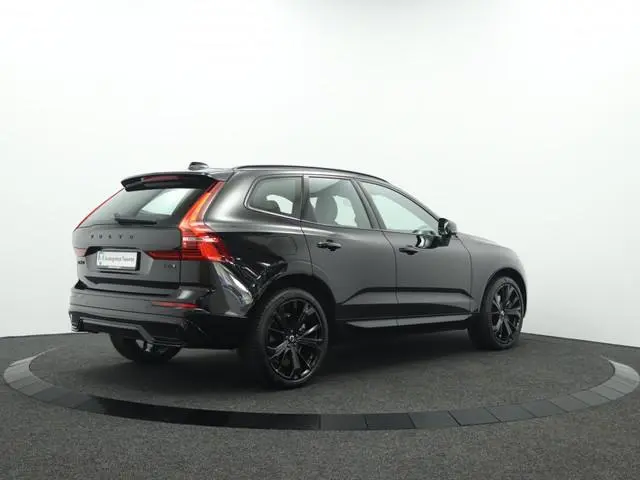 Volvo XC60 2.0 T6 Black Edition | Panoramadak | Camera | Navigatie | Stoelv