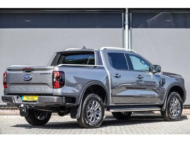 Ford Ranger Wildtrak 3.0 V6 240Pk Aut. | Double Cab | 2-persoons | 3.500Kg trekgewicht | Grijs kenteken | Carbonized Grey
