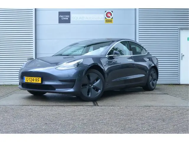 Tesla Model 3 Standard RWD Plus 60 kWh Enhanced Autopilot
