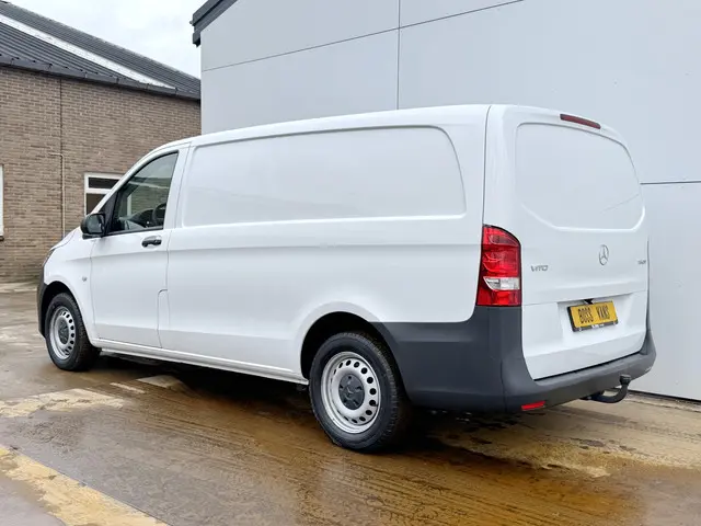 Mercedes-Benz Vito 114 1.9 CDI Automaat L2H1 Achterklep Climate Control Cruise Control Trekhaak Carp...