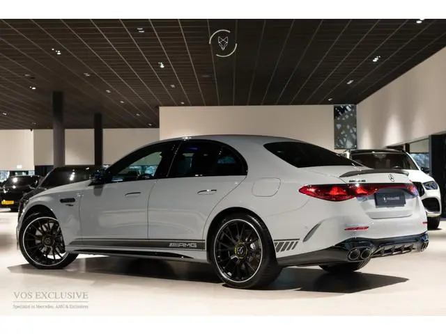 Mercedes-Benz E-klasse AMG 53 4-M Edition 1 Night|Carbon|Real Performance Sound|360°Camera|Burmester...