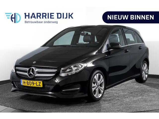 Mercedes-Benz B-klasse 180 122 PK Ambition | Cruise | Stoelverwarming | PDC | NAV | Airco | LM 17" |