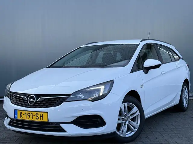 Opel Astra Sports Tourer BWJ 2021 1.2 111 PK Edition TREKHAAK | LED | AIRCO | CRUISE | BLUETOOTH | E...