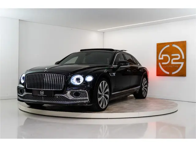 Bentley Flying Spur 2.9 V6 Hybrid Mulliner 544PK | Pano | B&O | Night | Luchtvering | Garantie
