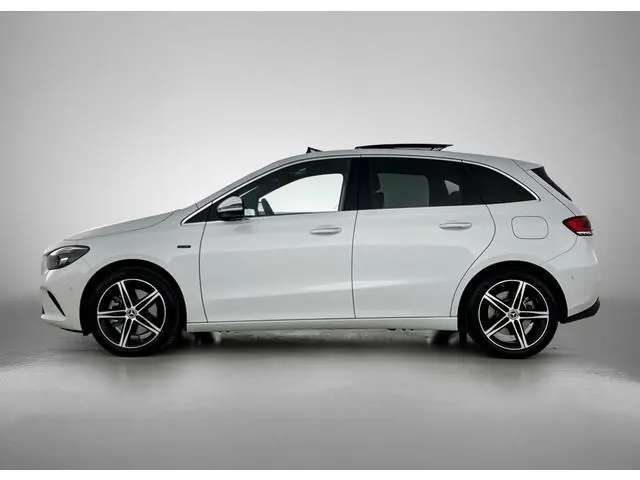 Mercedes-Benz B-klasse 250 e Premium PANORAMADAK | LEER | MATRIX-LED | WIDESCREEN | SFEER