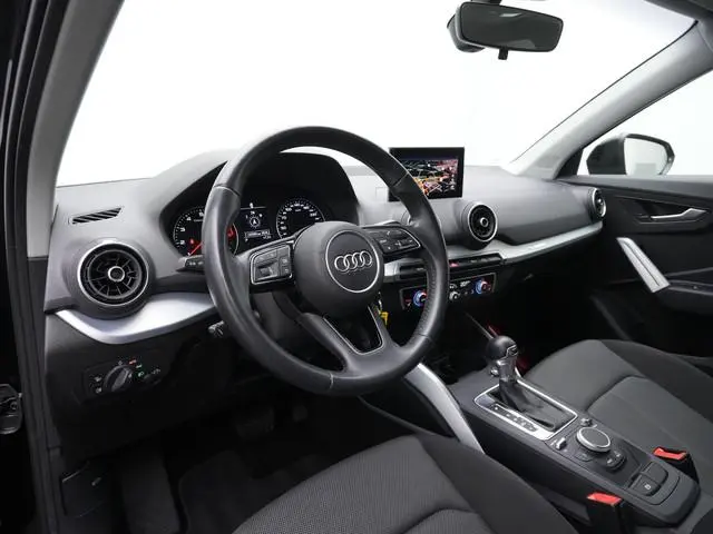Audi Q2 35 TFSI 150 pk S-tronic Ambition | Sportstoelen | Stoelverwarming | Navigatie