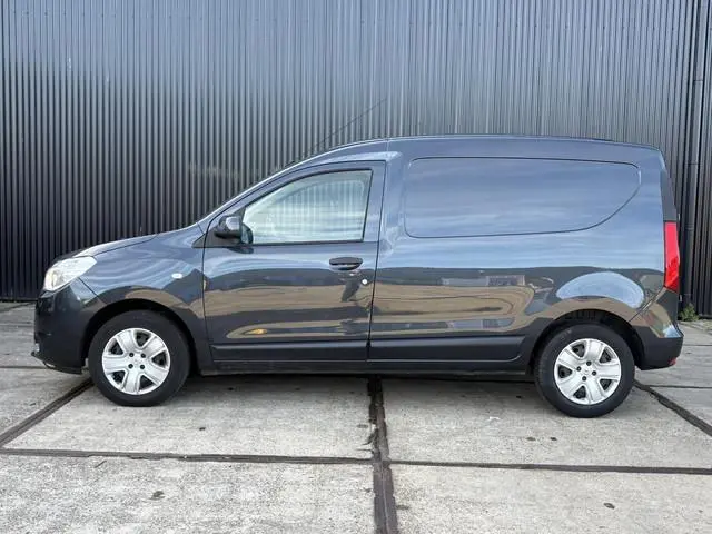 Dacia Dokker