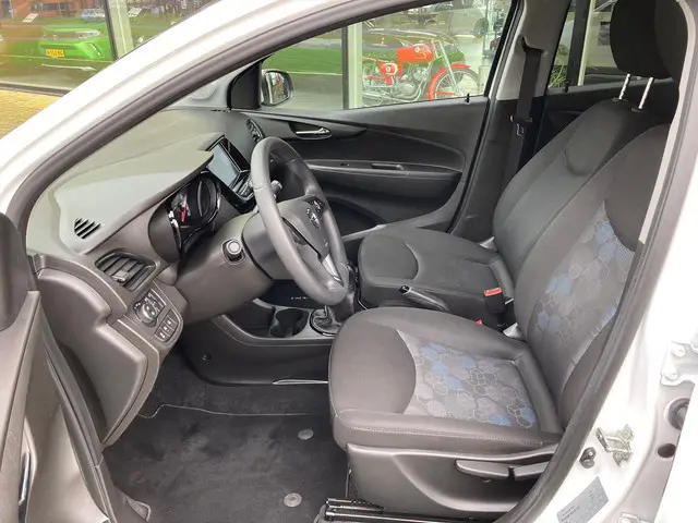 Opel KARL