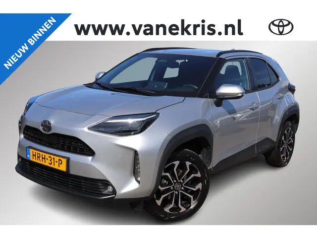 Toyota Yaris Cross 1.5 Hybrid 115 First Edition, Comfort pack, Stoel & Stuur verwarming, BSM, Parkee...