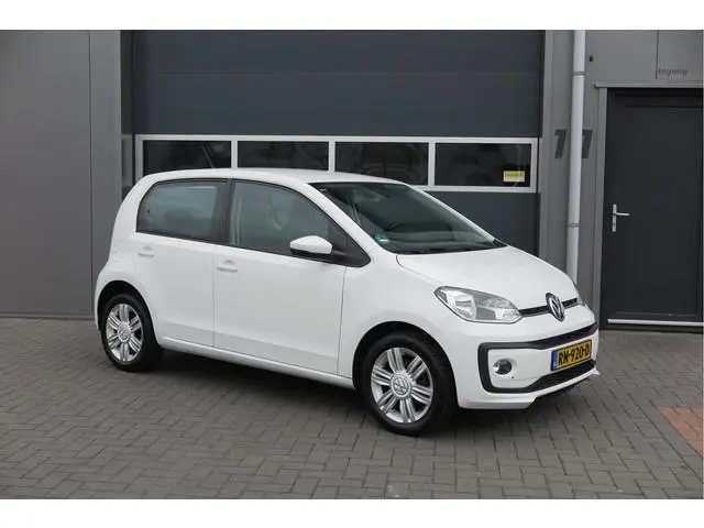 Volkswagen Up! 1.0 BMT high up!  (Facelift) , Cruise control , Parkeersensor, Navi via APP, Lichtmet...