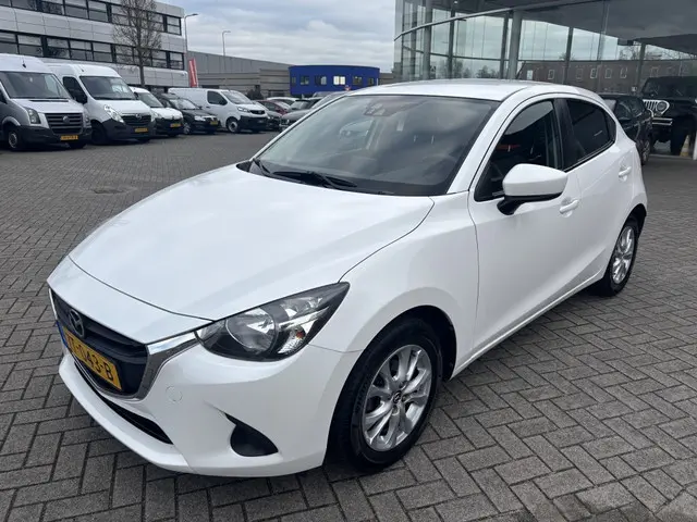 Mazda 2